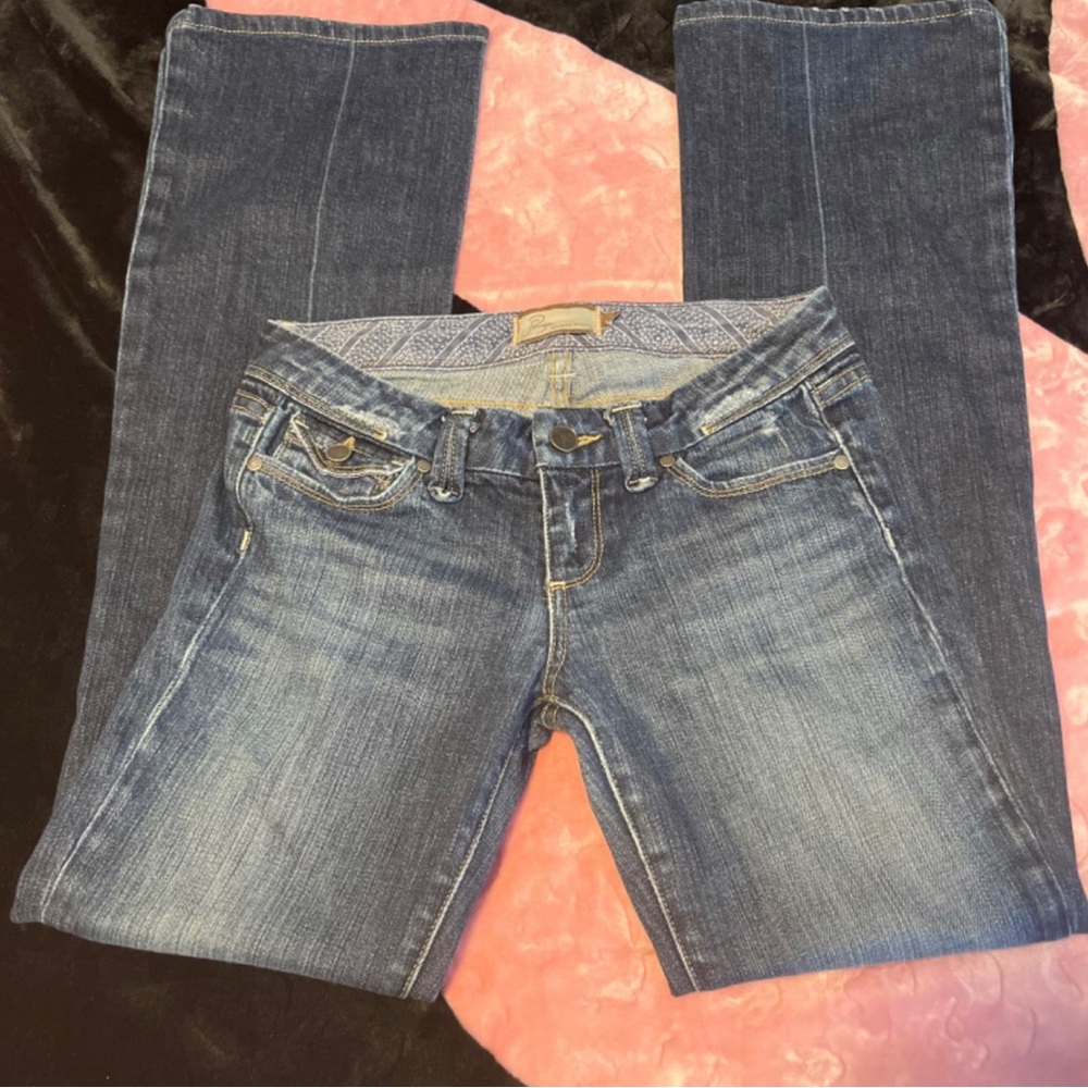 Lowrise Bootcut Jeans